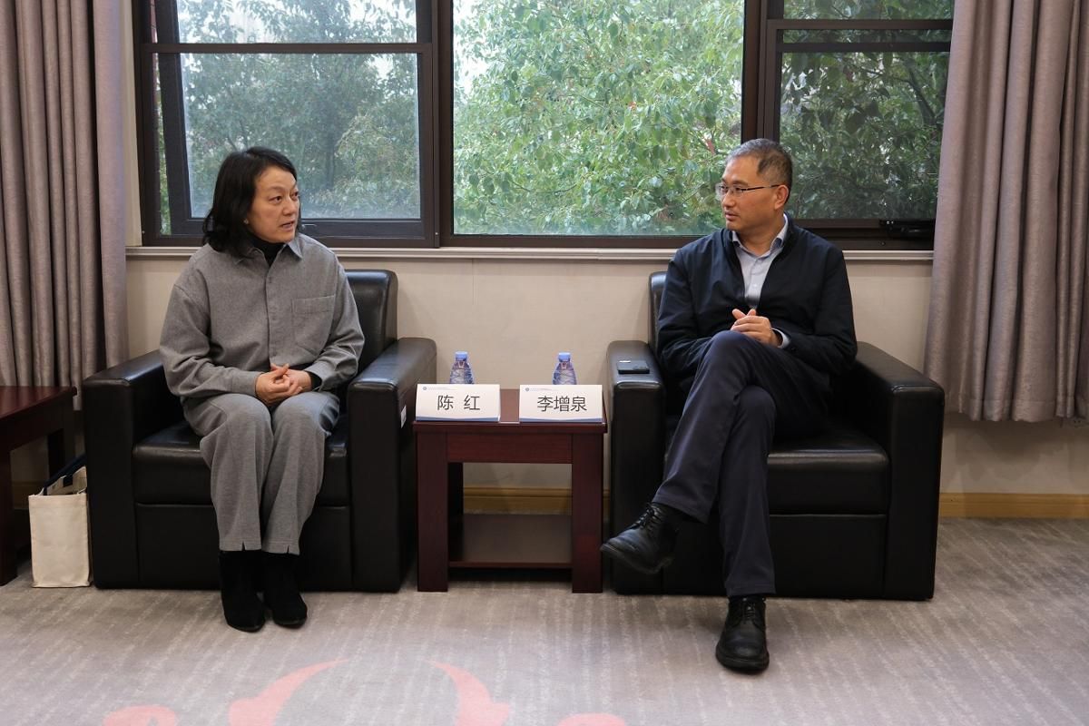 陈红带队赴上海调研留学预科教育